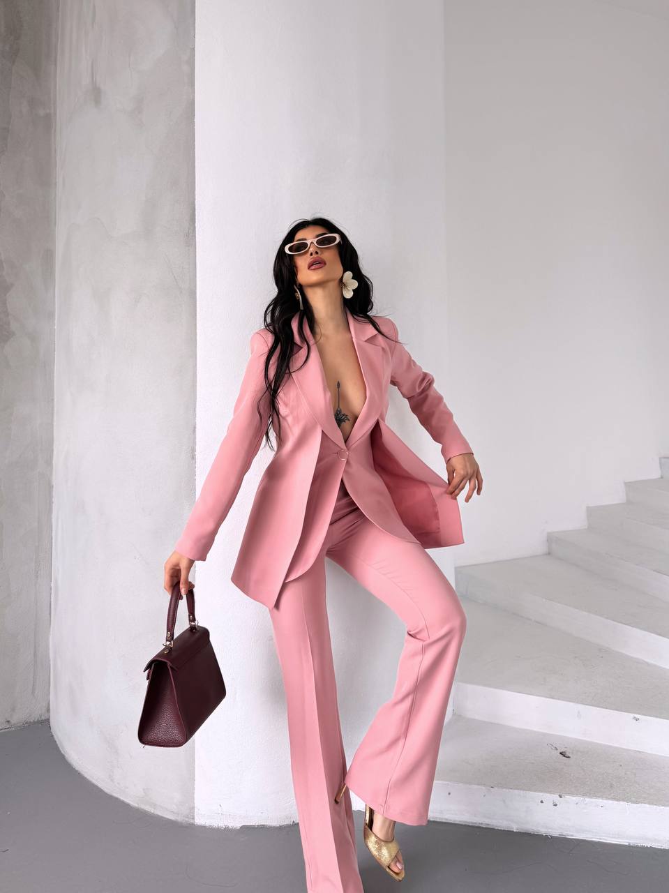 Rahat Şıklık – Dökümlü Yaka Takım